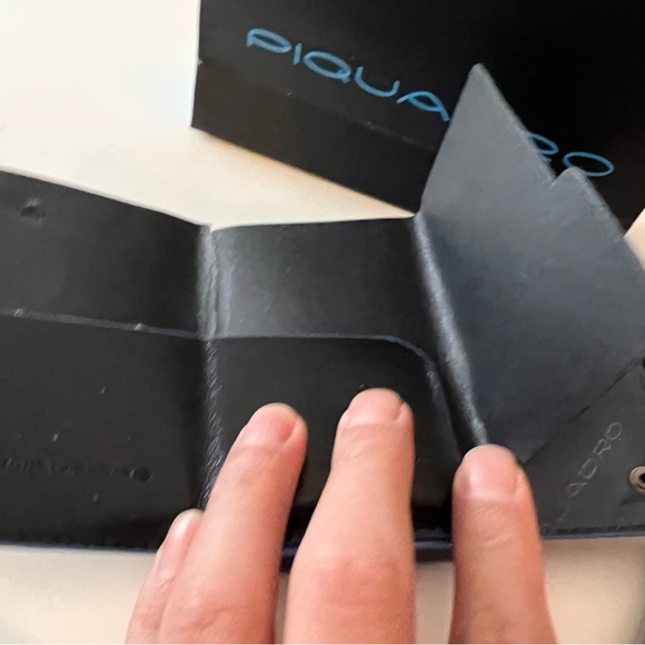 Piquadro Pop-up card wallet - Rare in US in Orig Packaging - Bought in Spain - Picture 4 of 15